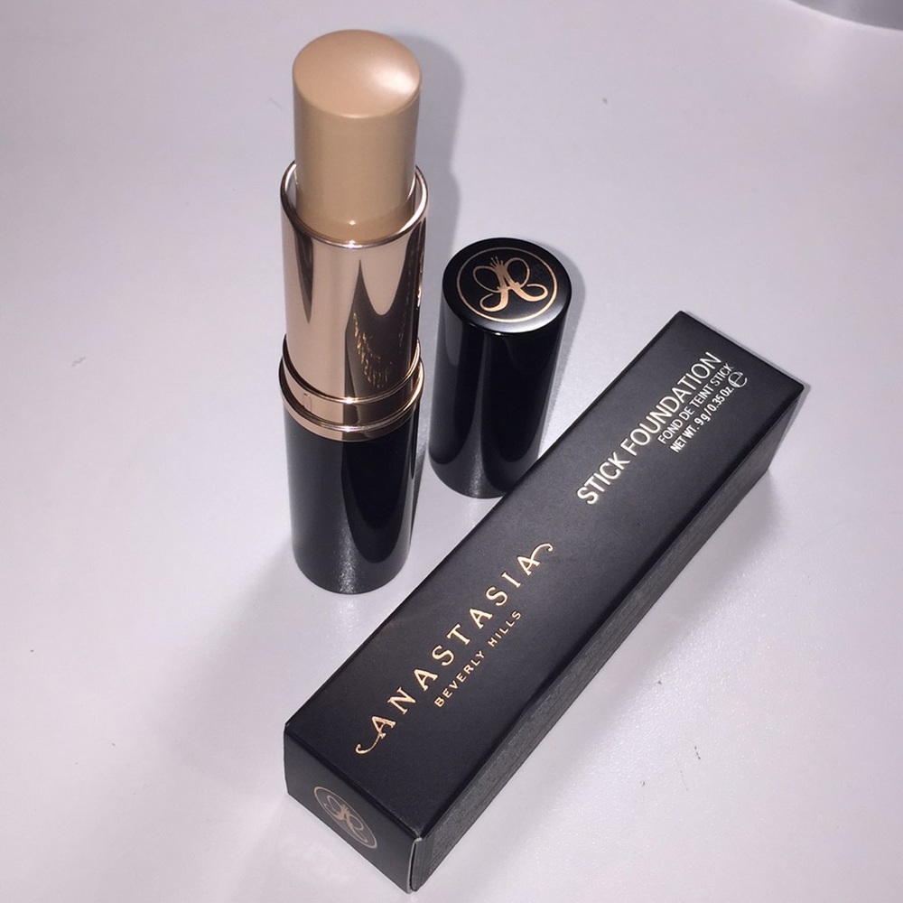 Anastasia Beverly Hills Stick Foundation